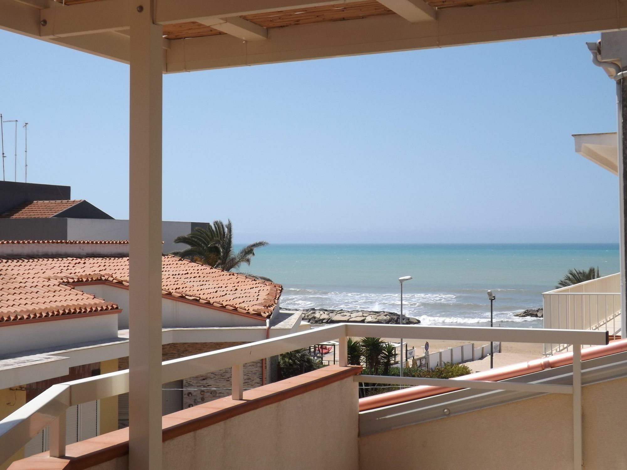 Caposud - Appartamento Sottovento Марина-ди-Рагуза Экстерьер фото